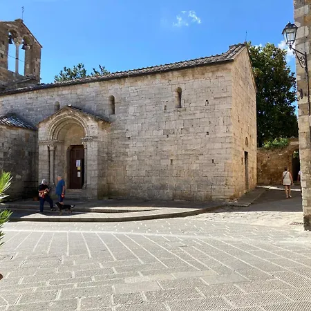 Appartamento Antica Dimora Del Borgo San Quirico dʼOrcia